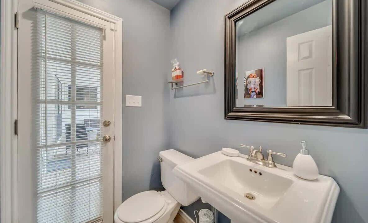 Photo of Bathroom in Far North Dallas