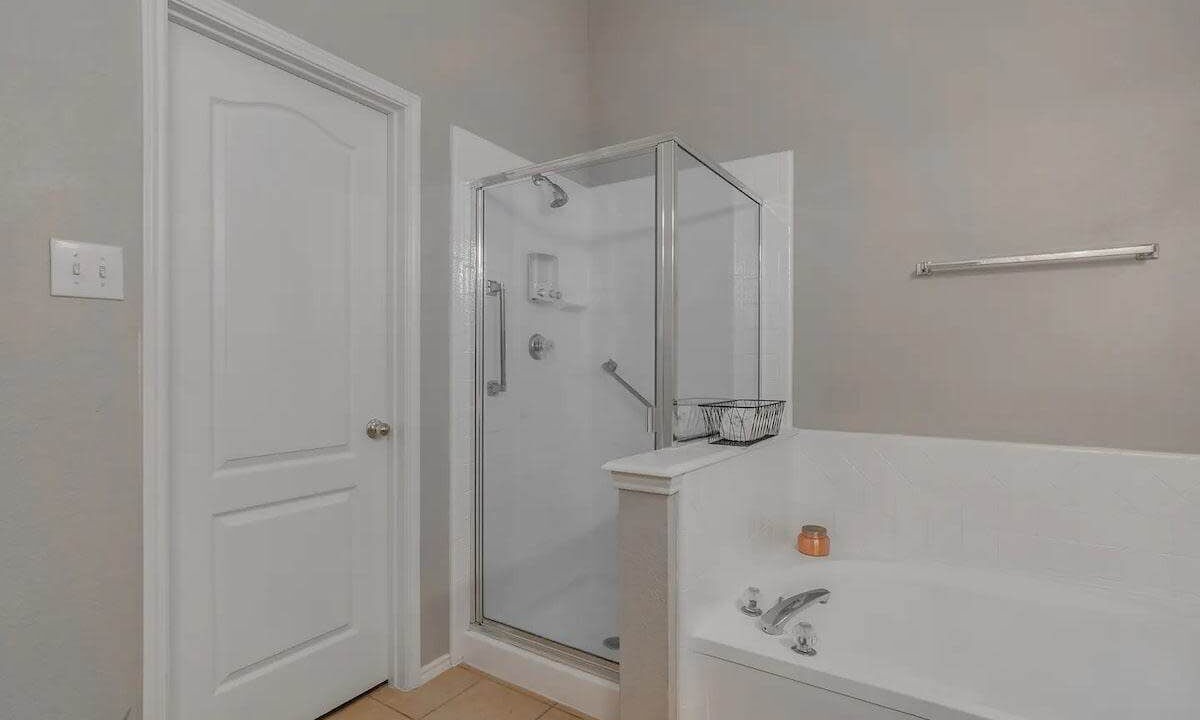 Photo of Bathroom in Frisco