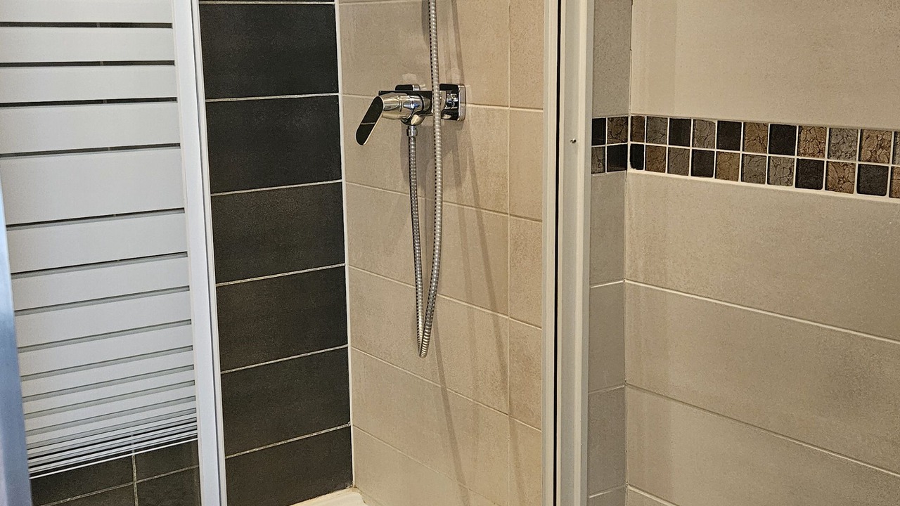 Photo of Bathroom in Haie Vigne