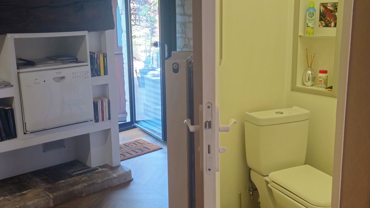 Photo of Bathroom in Haie Vigne