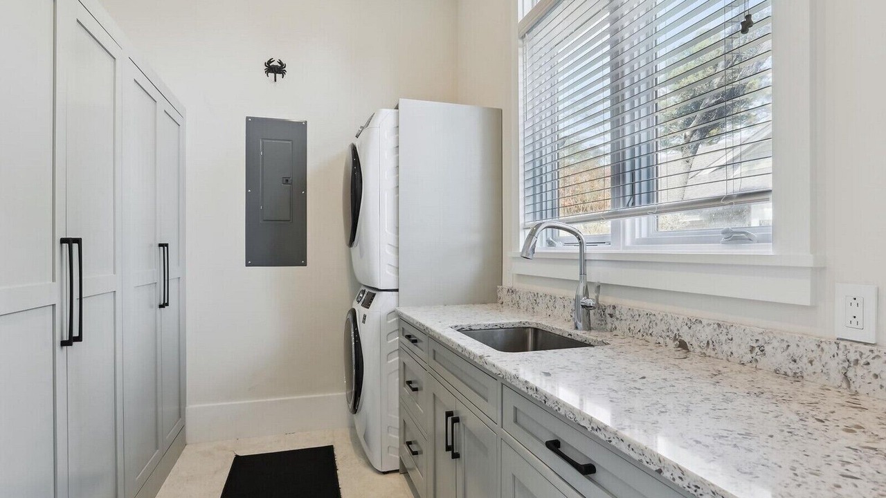 Photo of Bedroom in Sea Pines