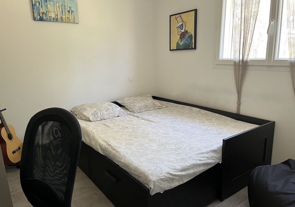Photo of Bedroom in Saint-Jean-de-Cuculles