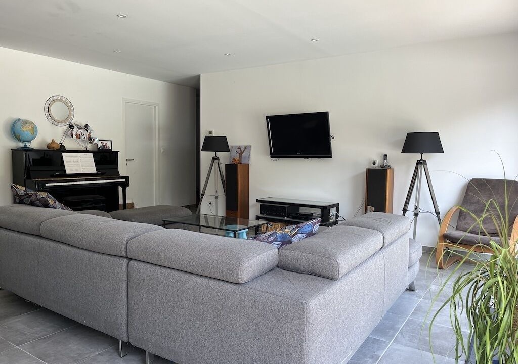 Photo of Livingroom in Saint-Jean-de-Cuculles