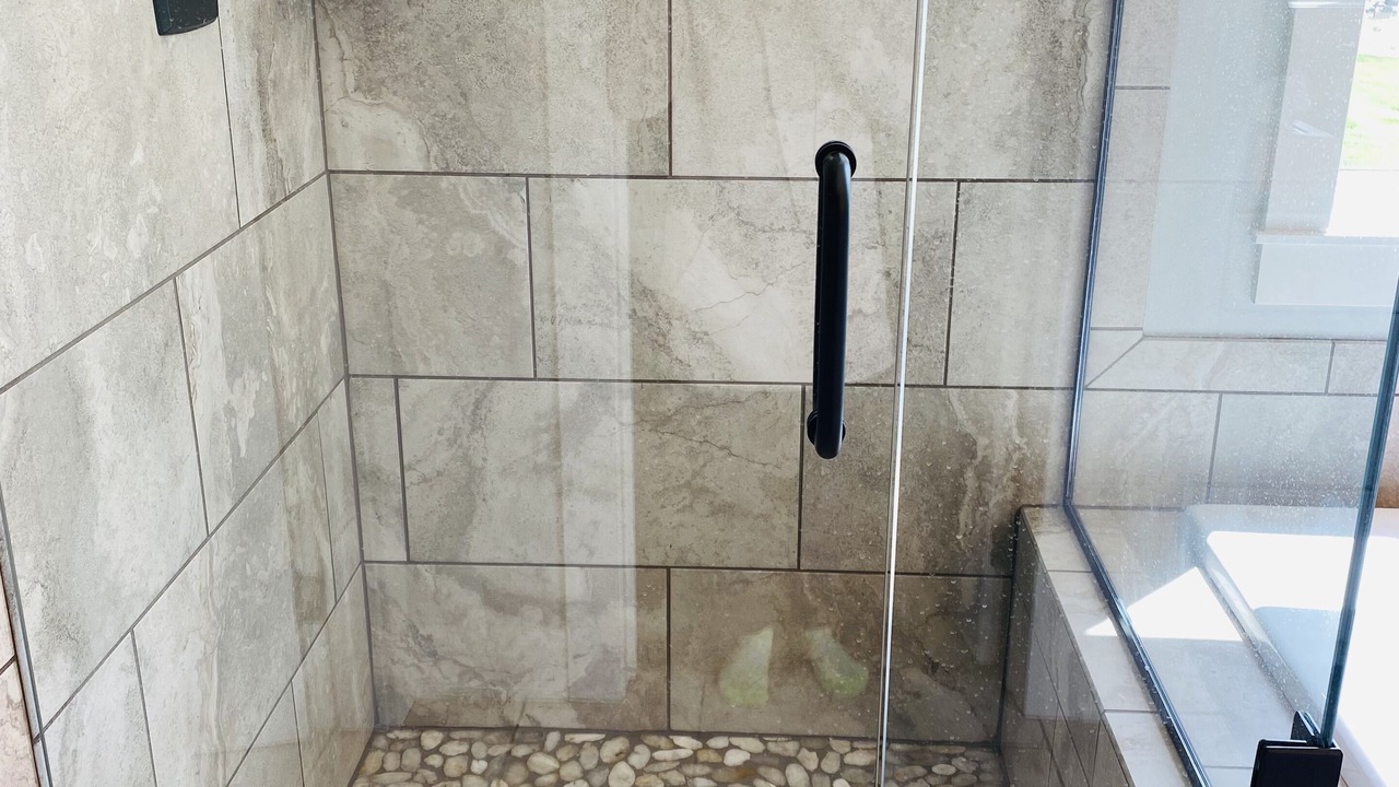 Photo of Bathroom in Panora
