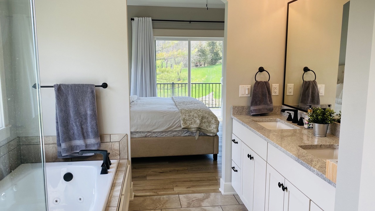 Photo of Bedroom in Panora
