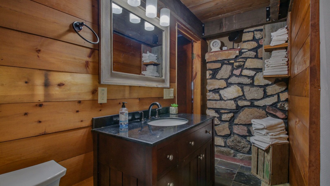 Photo of Bathroom in Neillsville