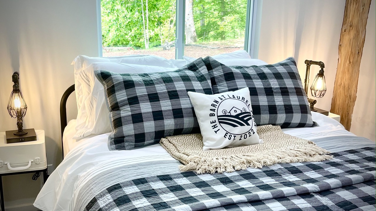Photo of Bedroom in Cleveland