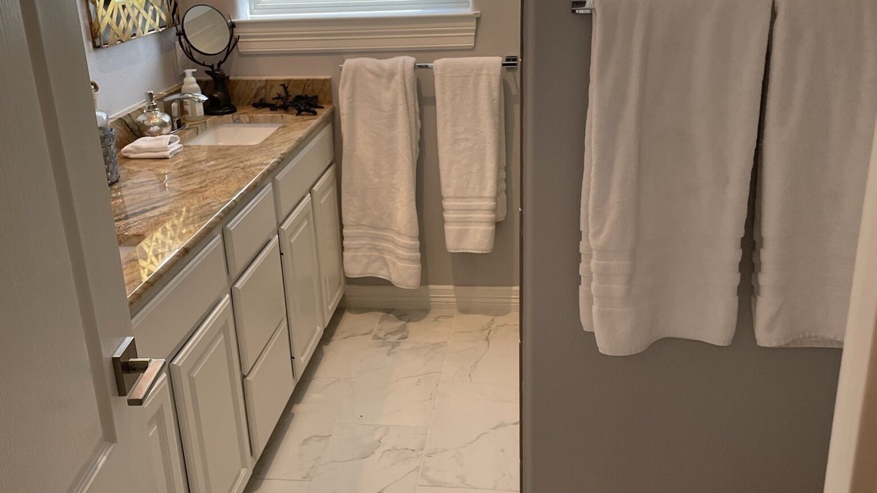 Photo of Bathroom in Lower Basin Lake Travis