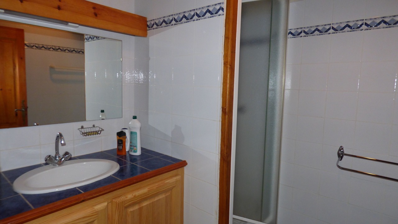Photo of Bathroom in Fraissinet-de-Lozere