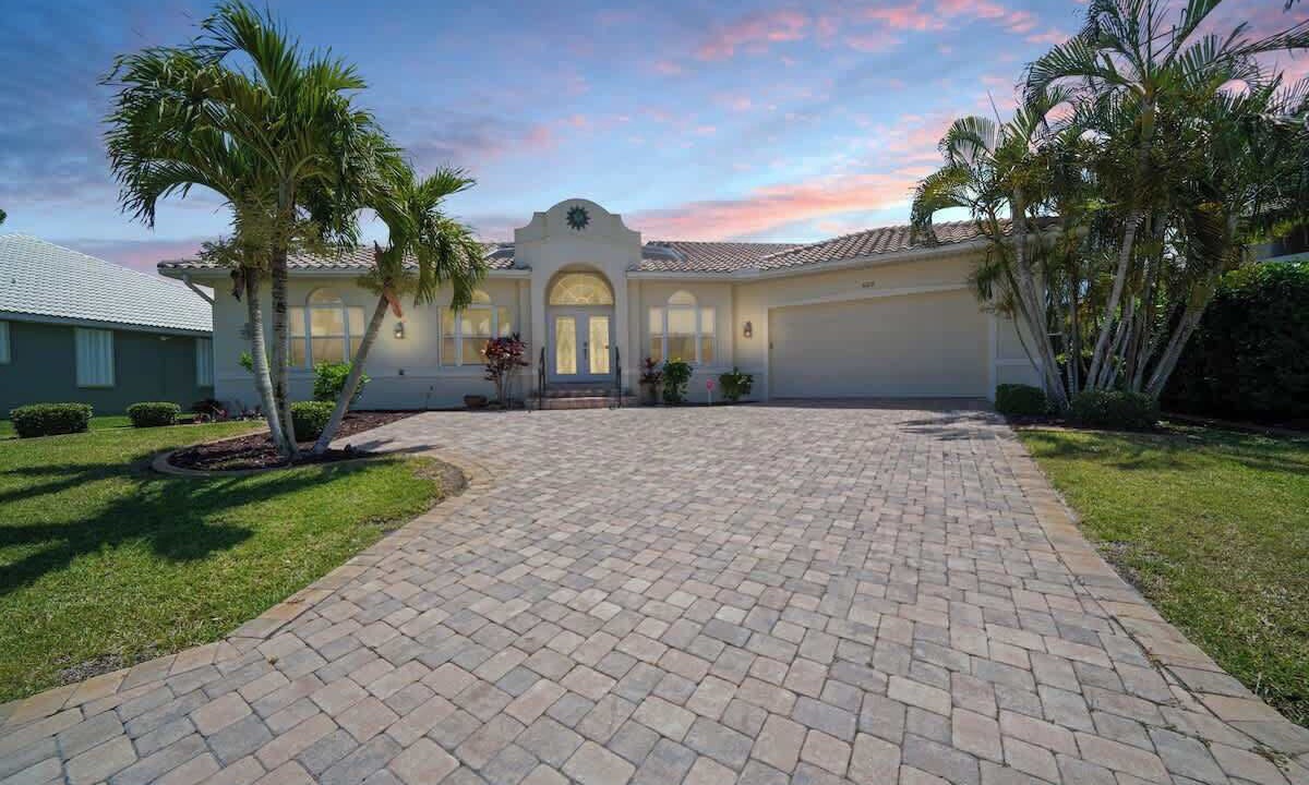 Photo of Outdoor in Burnt Store Isles