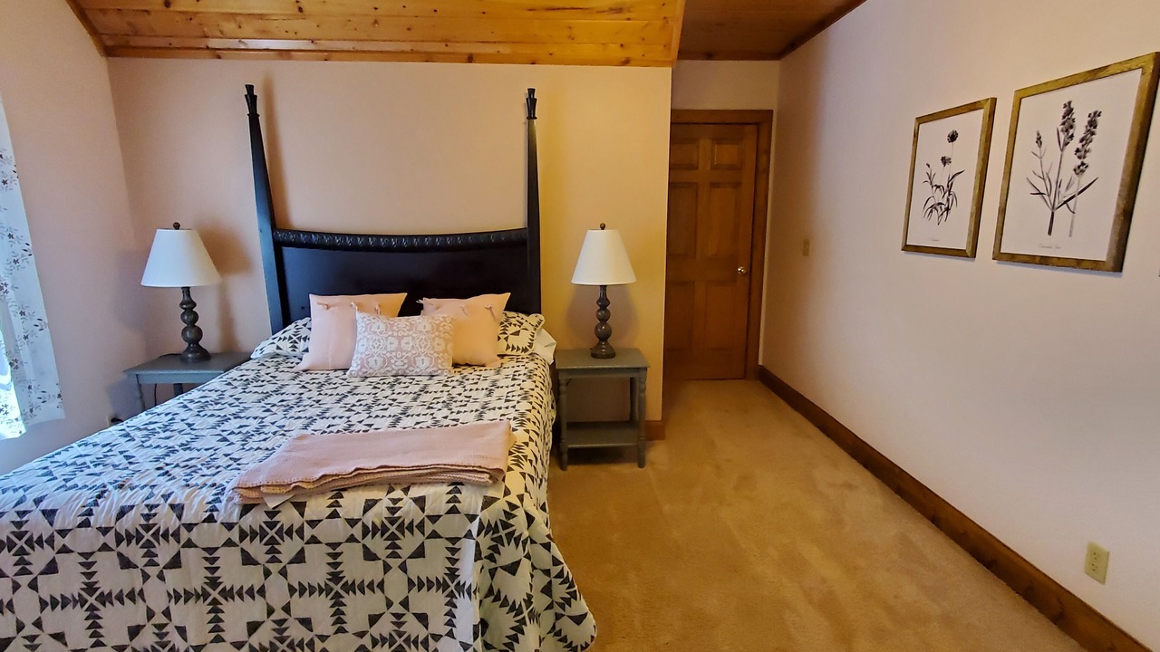 Photo of Bedroom in Douglas County