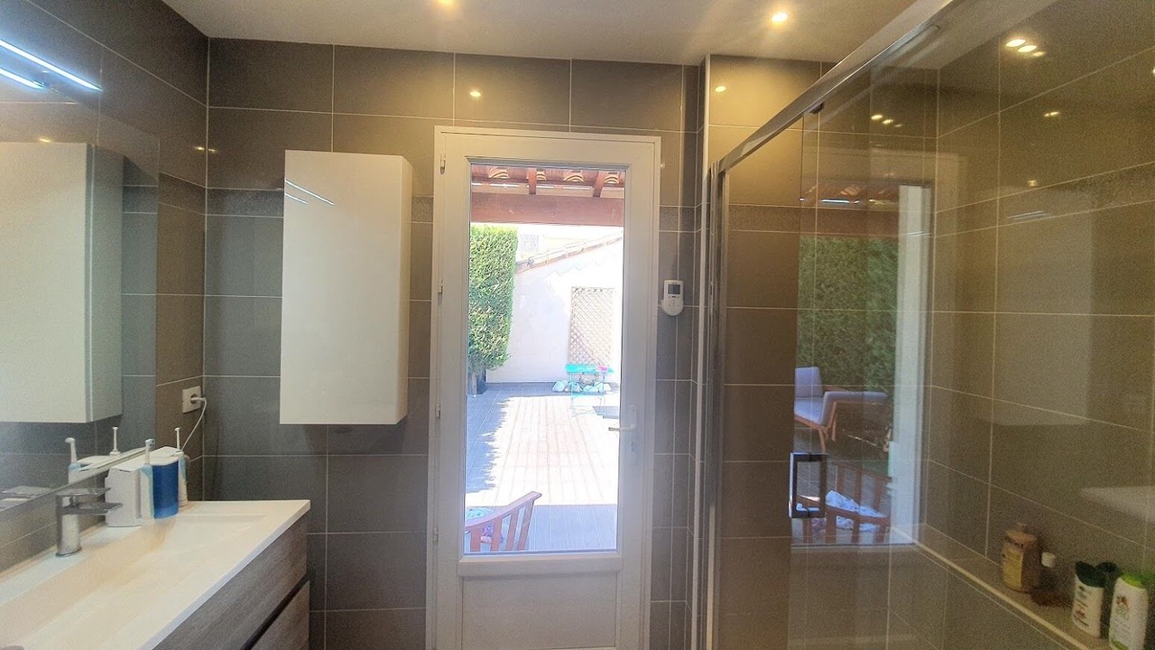Photo of Bathroom in Les Accates