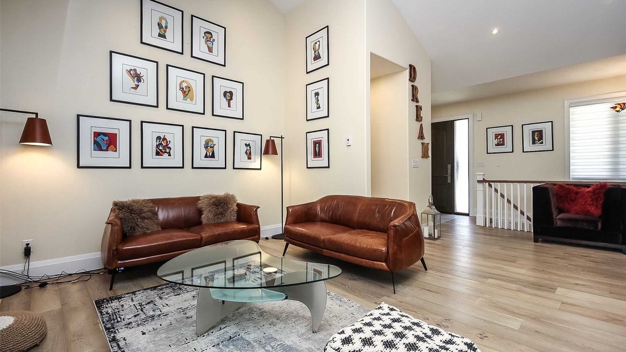 Photo of Livingroom in Tiny