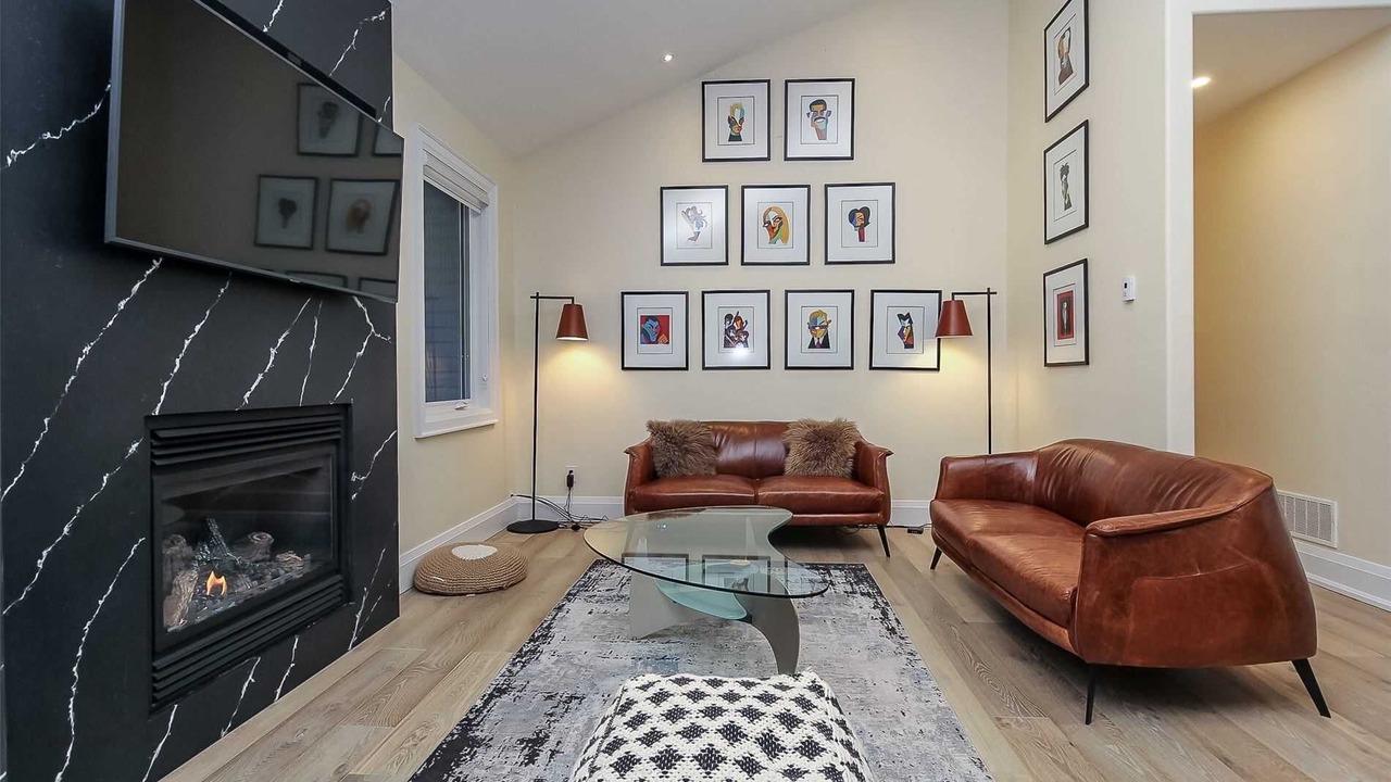 Photo of Livingroom in Tiny