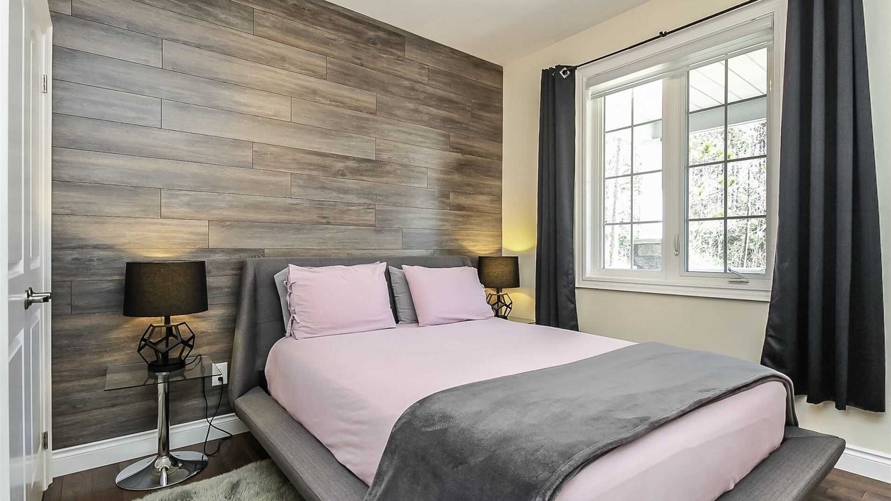 Photo of Bedroom in Tiny