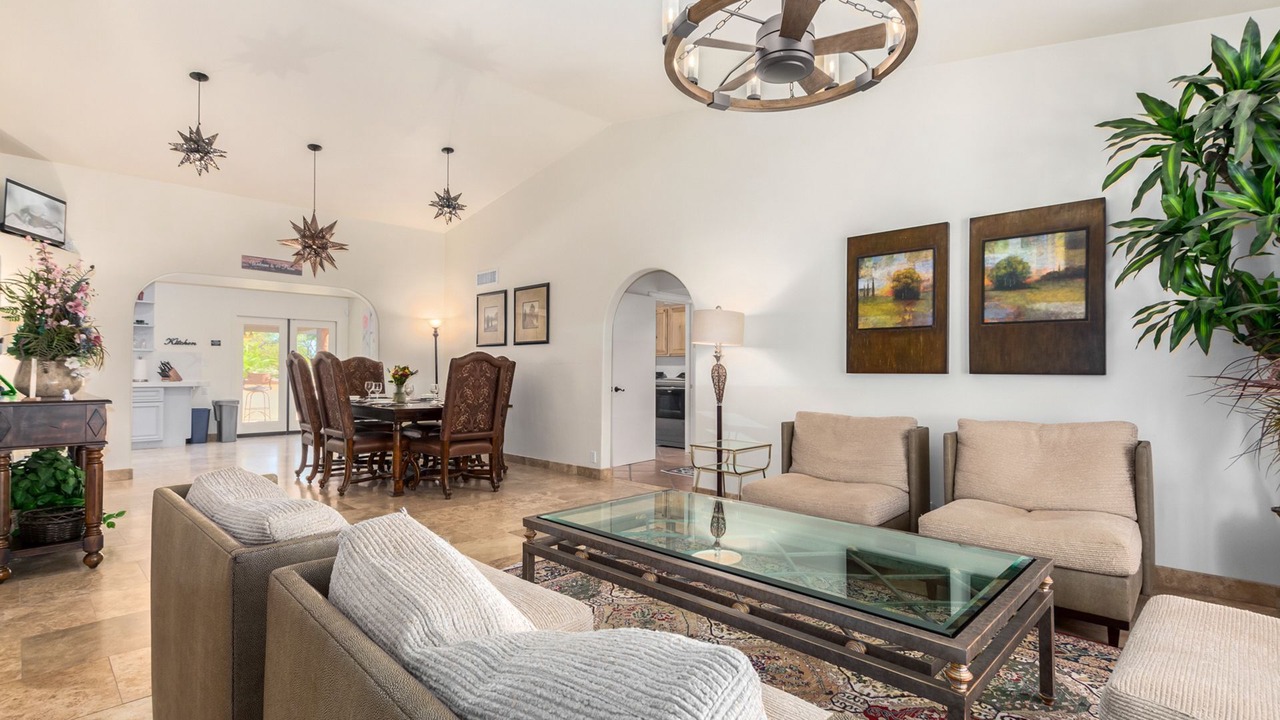 Photo of Livingroom in Glendale