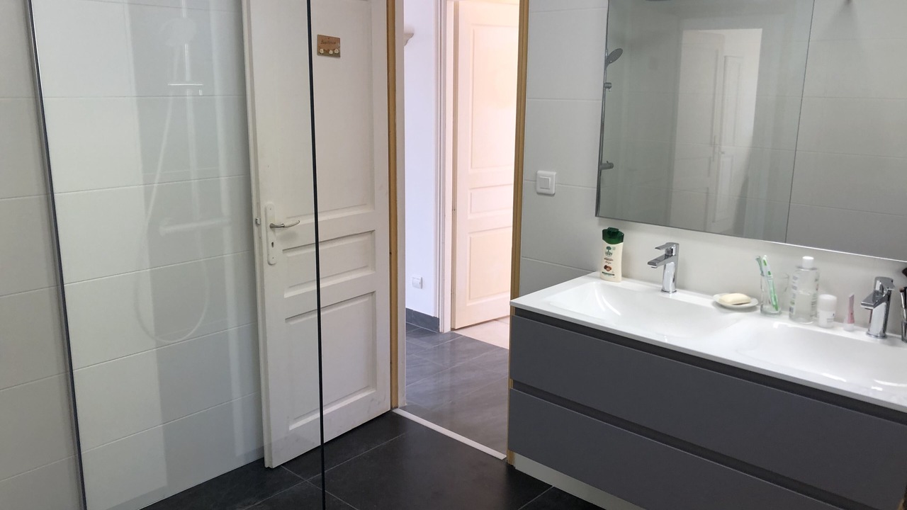 Photo of Bathroom in Faramans
