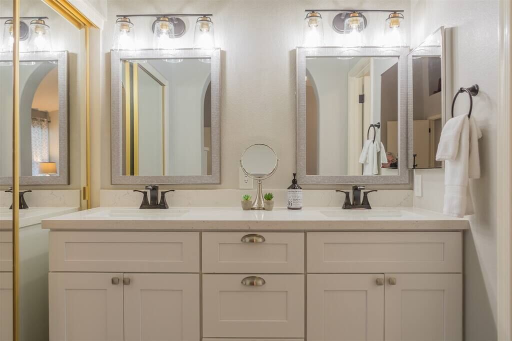 Photo of Bathroom in East Mesa