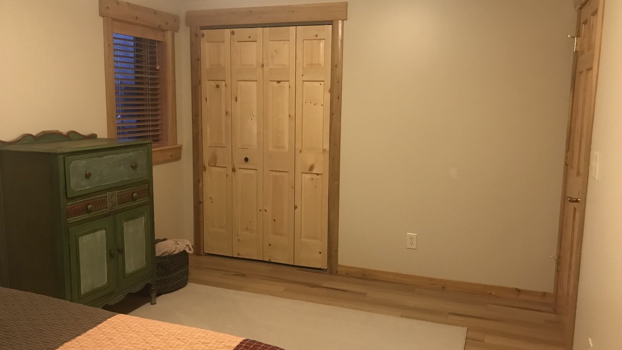 Photo of Bedroom in White Cloud