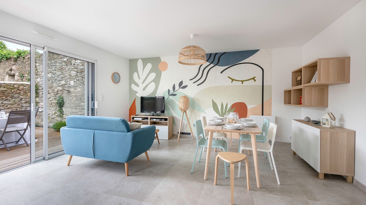Photo of Livingroom in Saint-Michel-Chef-Chef