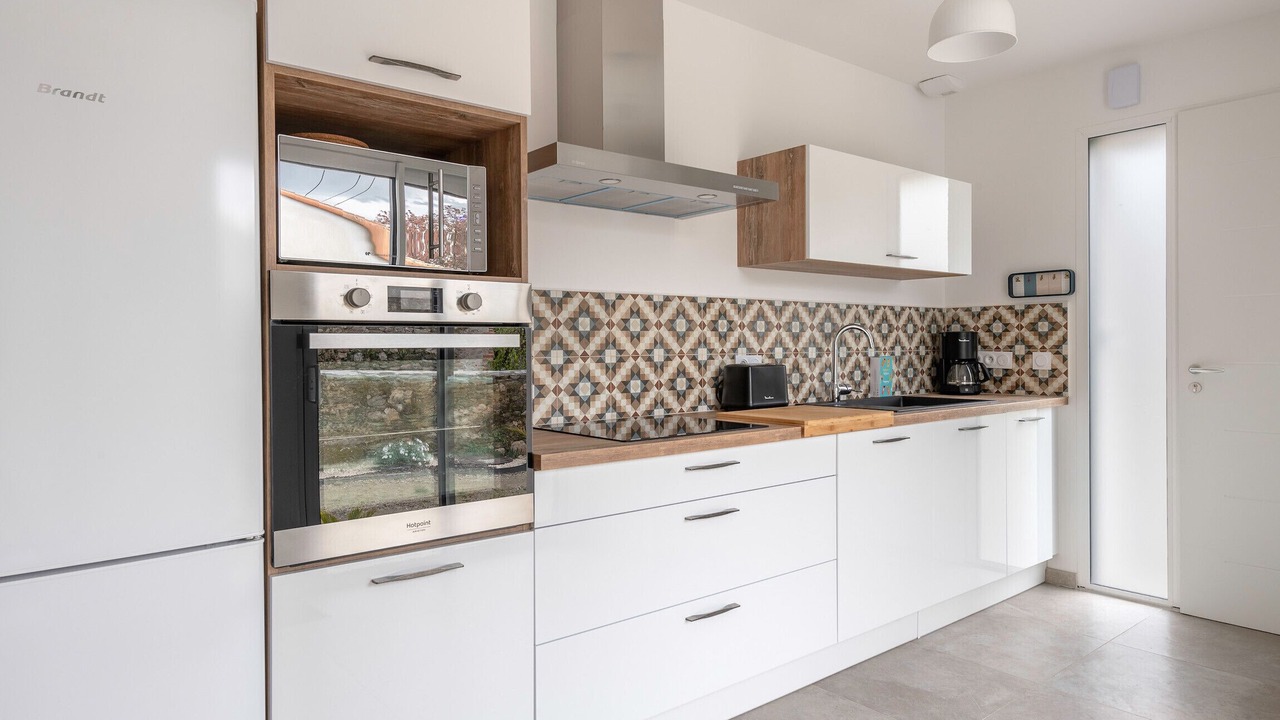 Photo of Kitchen in Saint-Michel-Chef-Chef