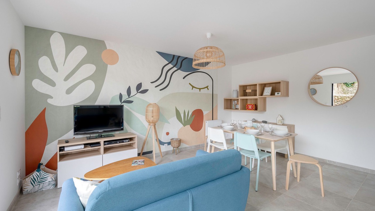 Photo of Livingroom in Saint-Michel-Chef-Chef