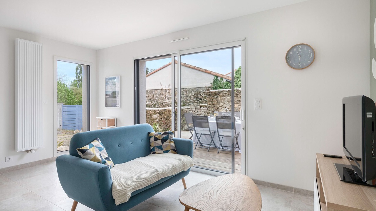 Photo of Livingroom in Saint-Michel-Chef-Chef
