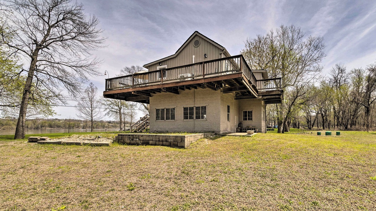 Photo of Outdoor in St. Charles
