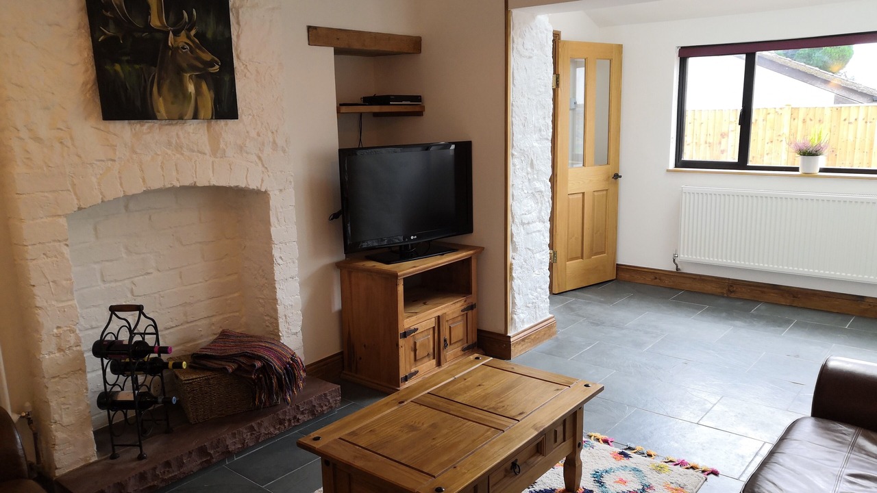 Photo of Livingroom in Cinderford