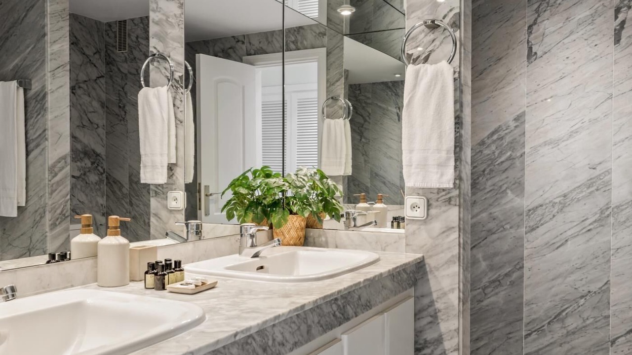 Photo of Bathroom in Puerto Banus