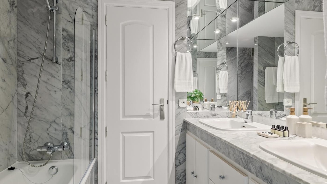 Photo of Bathroom in Puerto Banus