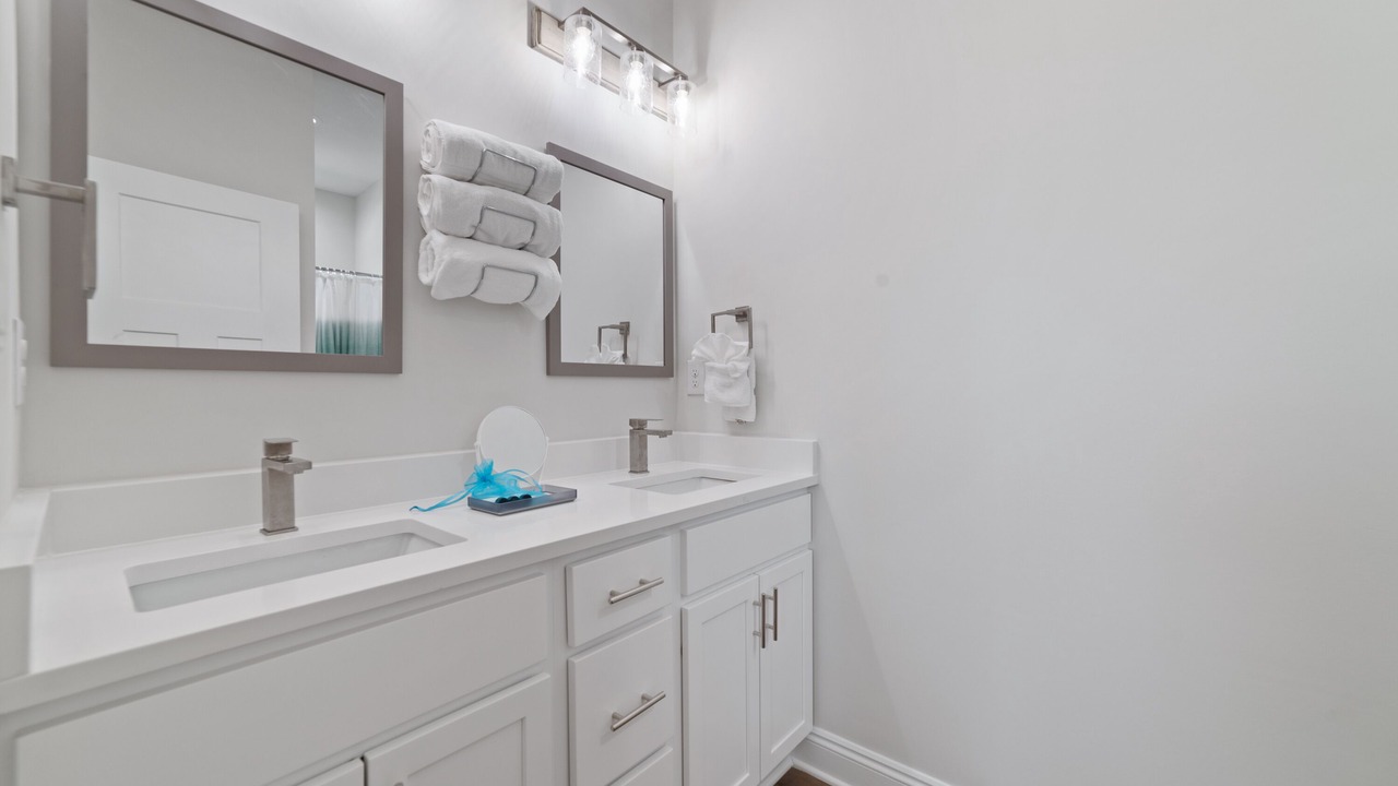Photo of Bathroom in Southpointe