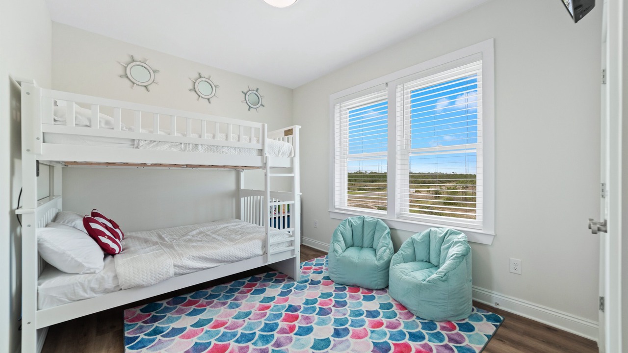 Photo of Bedroom in Southpointe