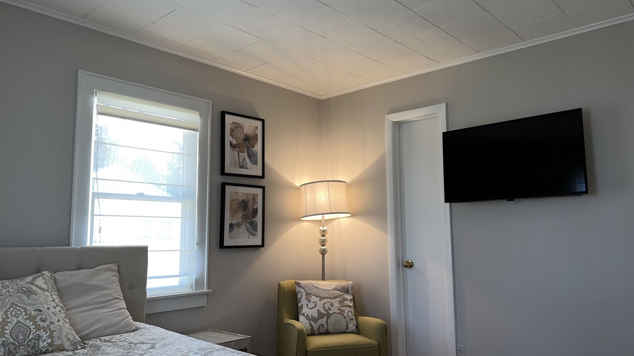 Photo of Bedroom in Southold
