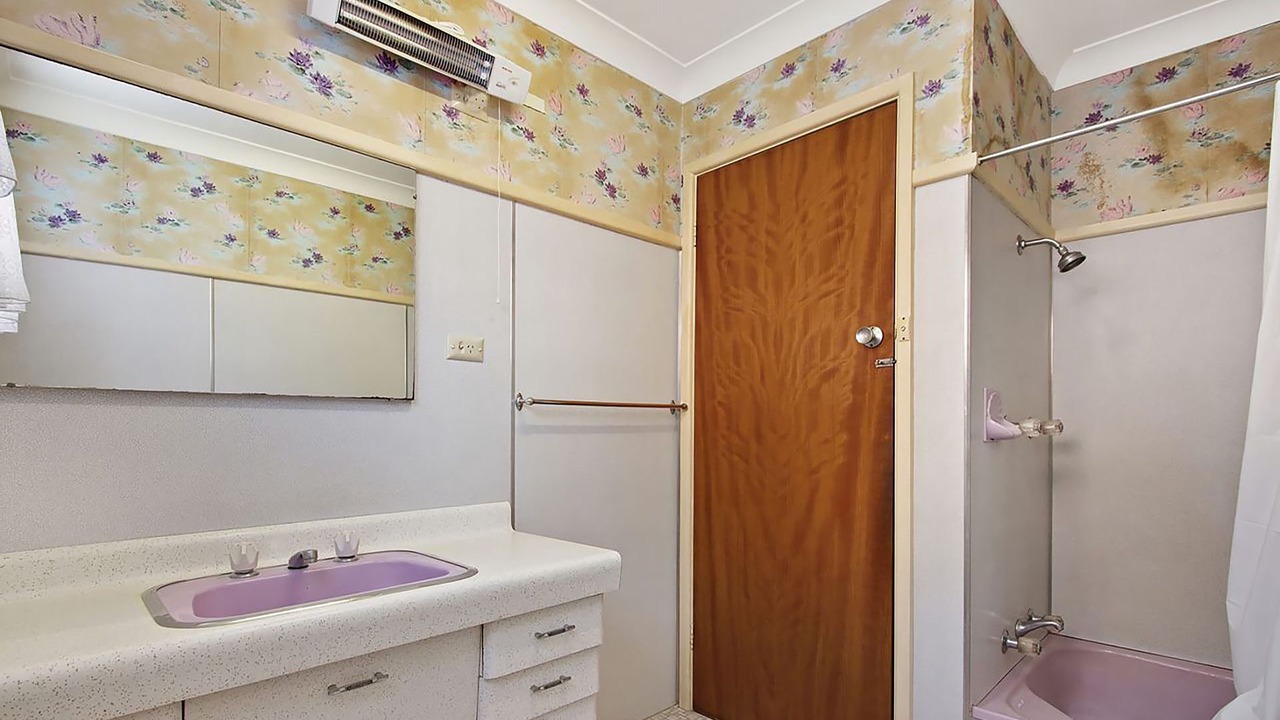 Photo of Bathroom in Lake Tabourie