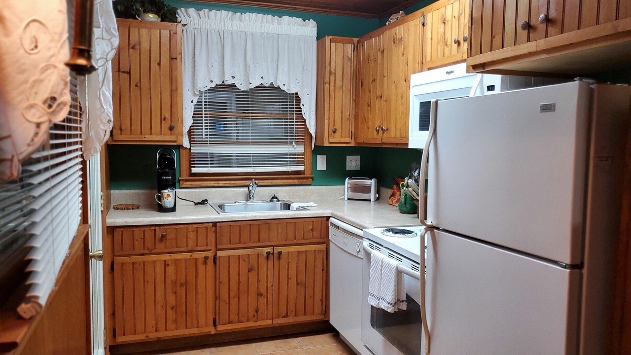 Photo of Kitchen in Maggie Valley