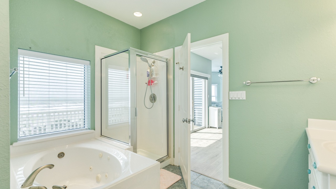 Photo of Bathroom in Sandhill Shores