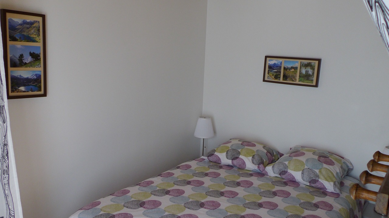Photo of Bedroom in Seix