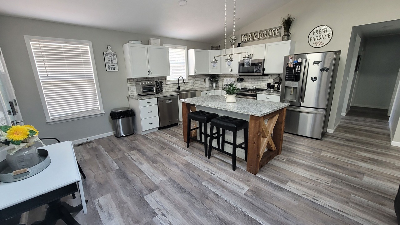 Photo of Kitchen in Hemlock
