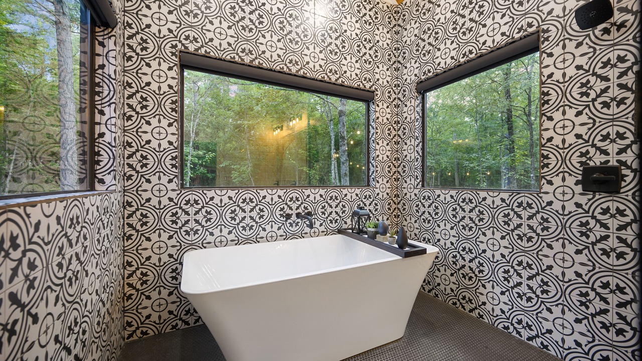 Photo of Bathroom in Broken Bow