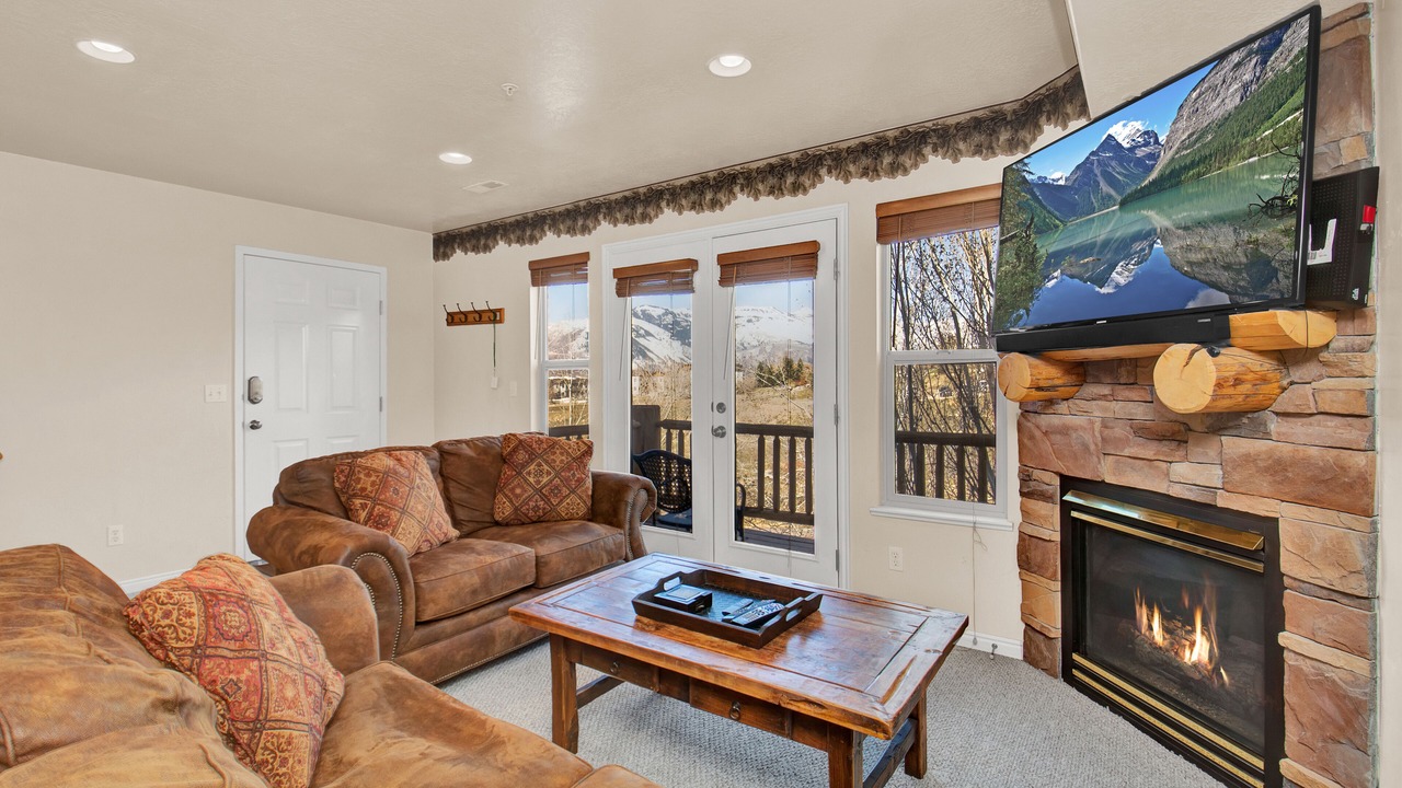 Photo of Livingroom in Eden
