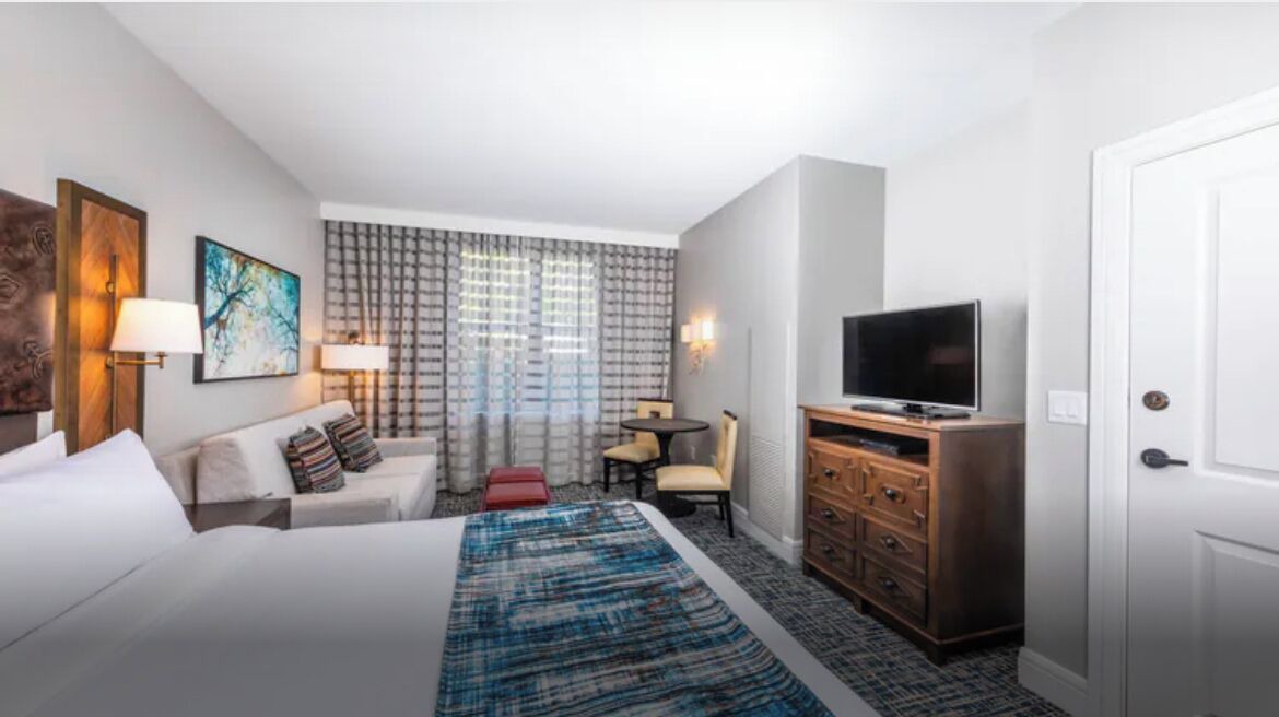 Photo of Bedroom in Lakeside Park