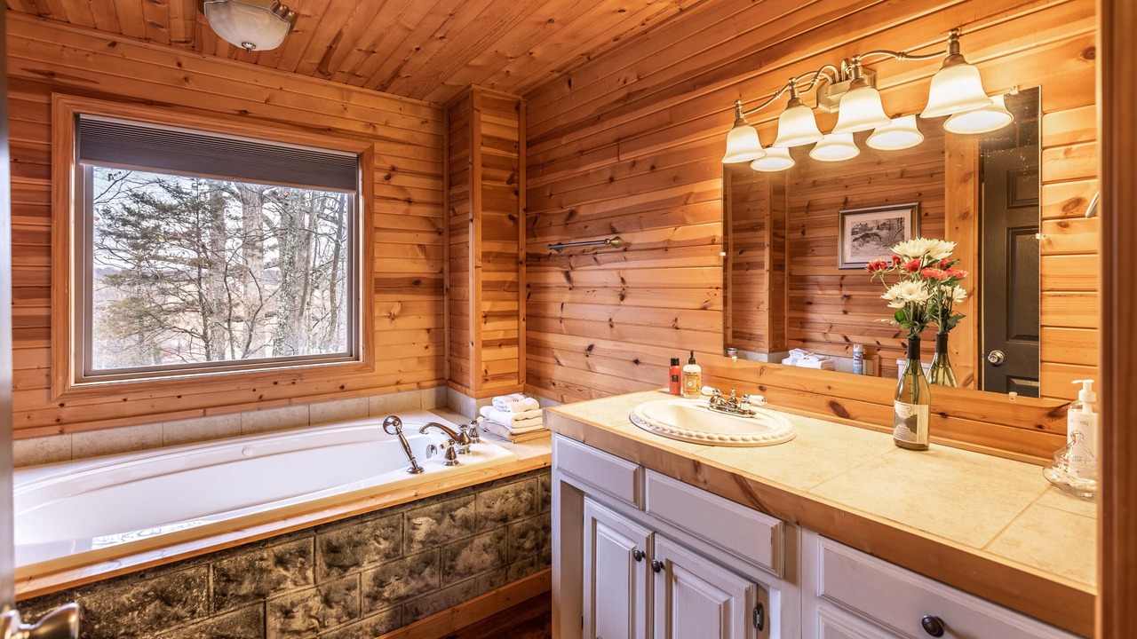 Photo of Bathroom in Steelville