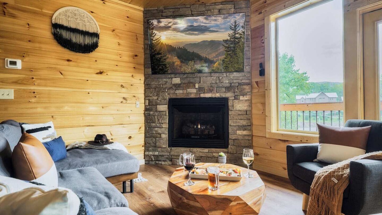 Photo of Livingroom in Gatlinburg
