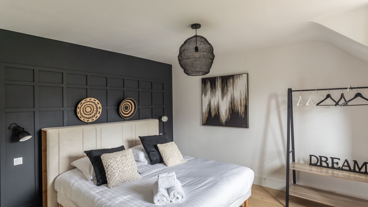 Photo of Bedroom in Le Tronchet