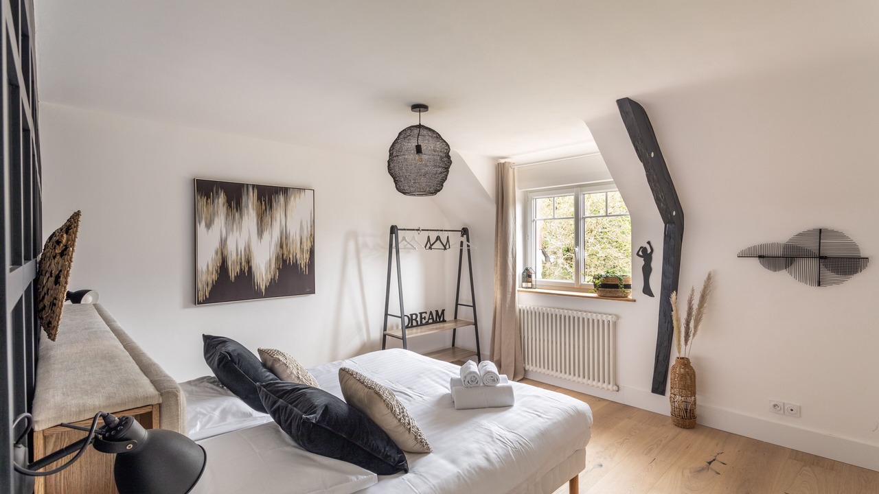 Photo of Bedroom in Le Tronchet