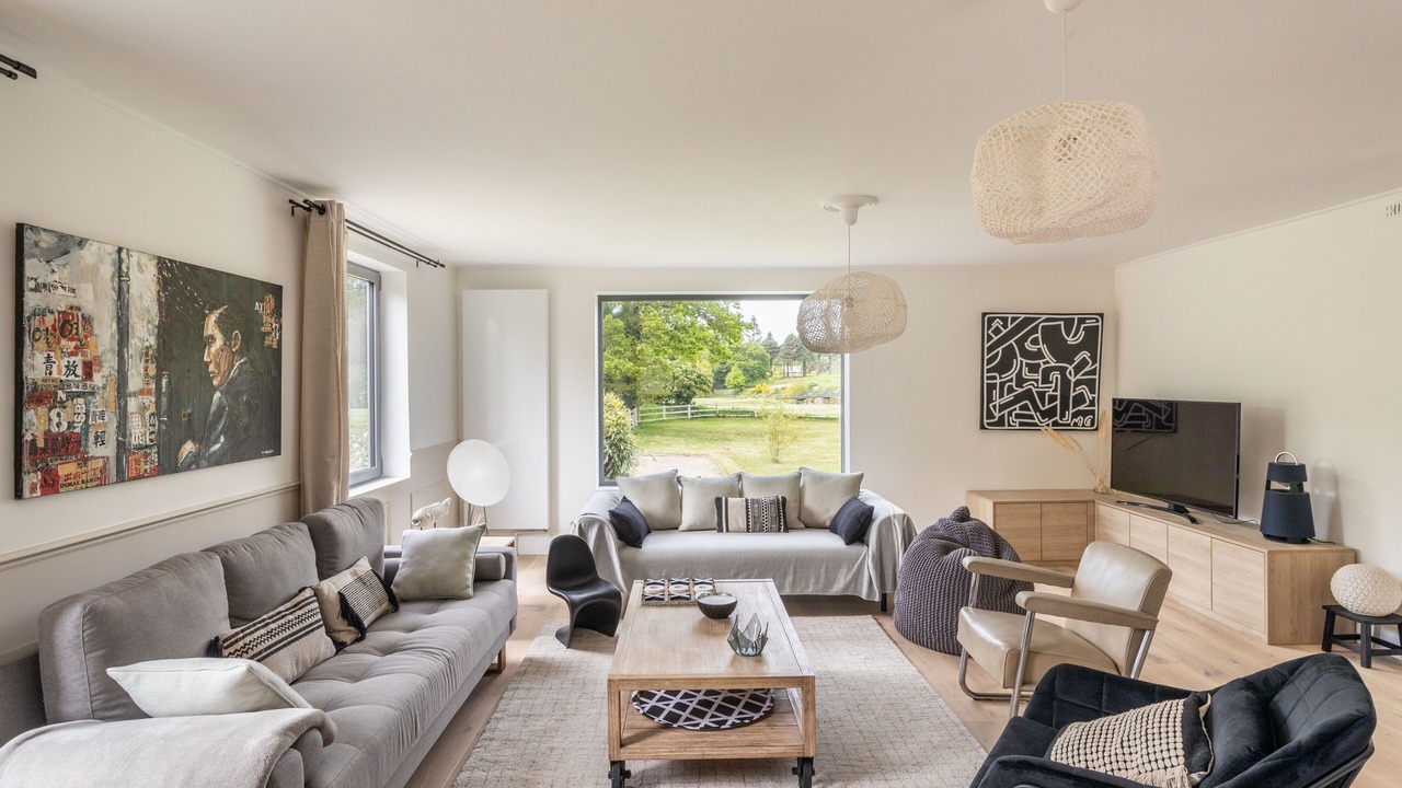 Photo of Livingroom in Le Tronchet