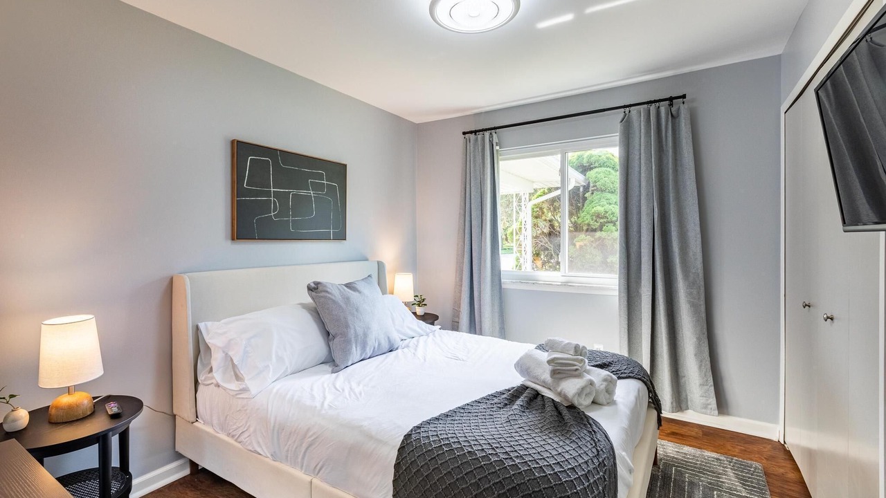 Photo of Bedroom in Troy