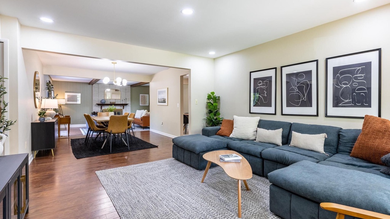 Photo of Livingroom in Troy