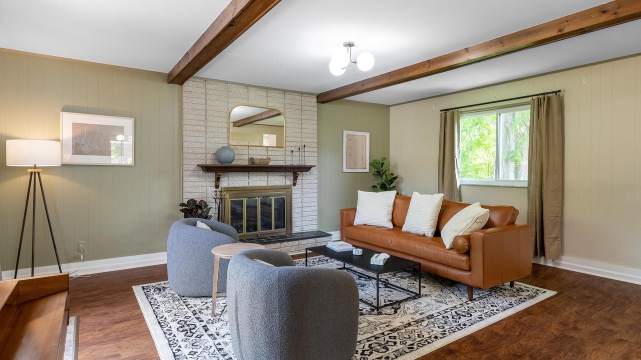 Photo of Livingroom in Troy
